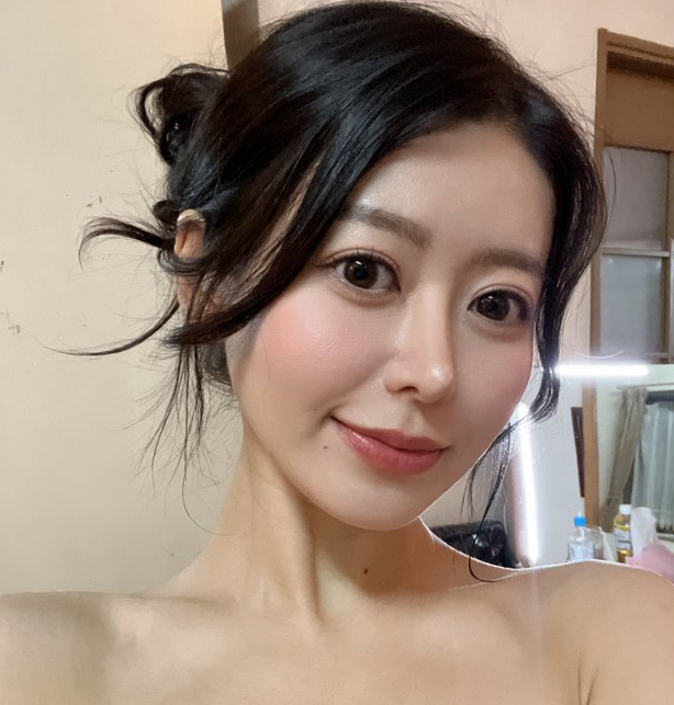 图片[8]-篠原伊代(篠原いよ)出道作品及个人资料介绍-尤乐舍