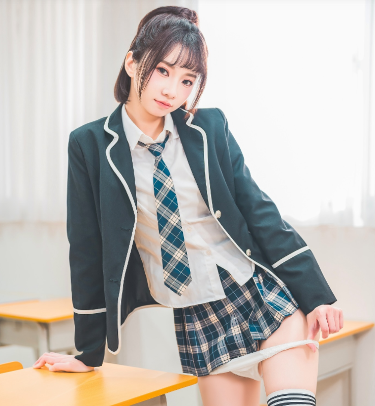 网红「优宝」学生妹主题写真，这么早熟这么撩的学生妹见过吗？-尤乐舍