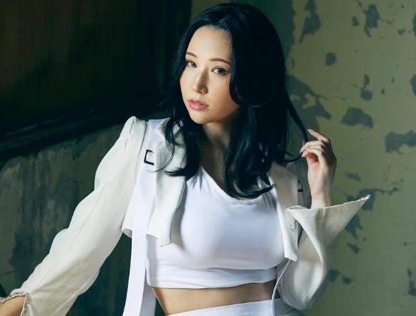 图片[3]-2024年最受欢迎的暗黑女星是谁呢？-尤乐舍