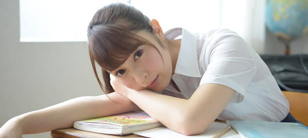 成宫りか(成宫莉香)作品推荐STARS-066封面及剧情介绍-尤乐舍