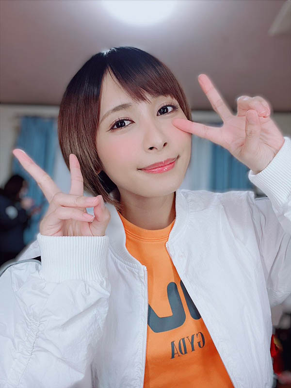 巨球小只马《逢见梨花》精选作品推荐推荐封面及剧情介绍-尤乐舍