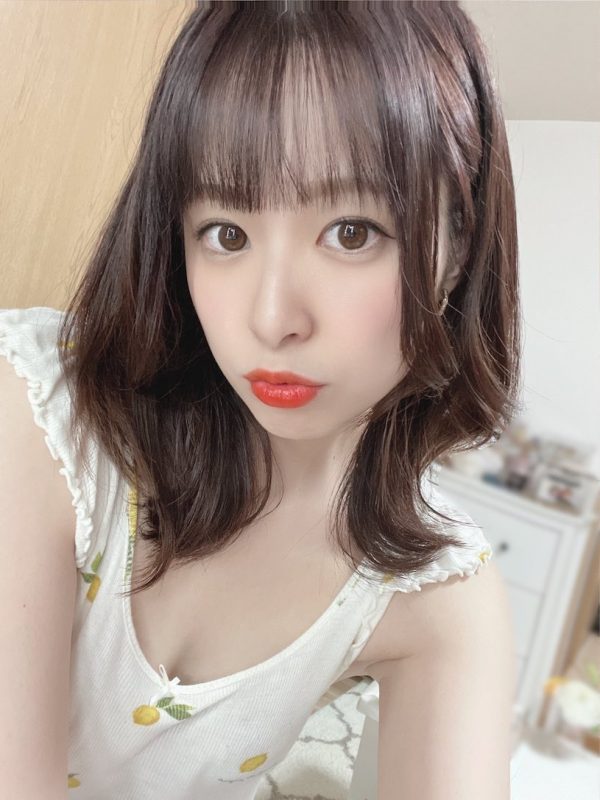 高颜值萌妹《二宫光》精选作品推荐推荐封面及剧情介绍-尤乐舍