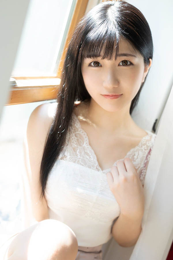制服美少女《真白未玖琉》精选作品推荐推荐封面及剧情介绍-尤乐舍