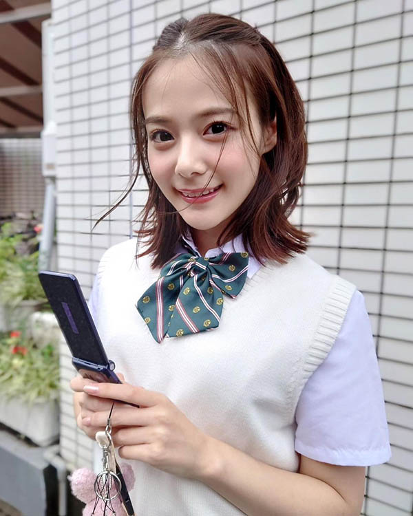 暗黑 OPEN三冠王《吉高宁宁》精选作品推荐推荐封面及剧情介绍-尤乐舍