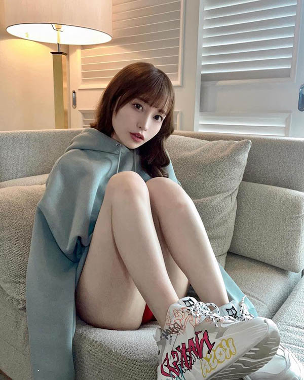 图片[3]-甜美巨球女星《七濑爱丽丝》作品推荐推荐封面及剧情介绍-尤乐舍