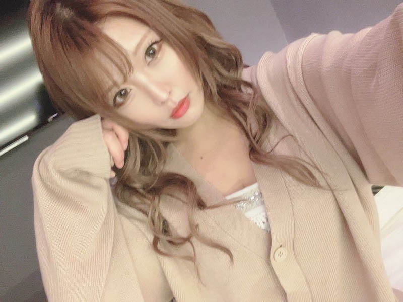 图片[2]-美艳小只马女星《新村朱里》作品推荐推荐封面及剧情介绍-尤乐舍