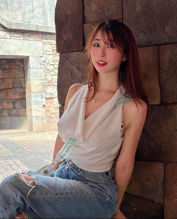 熟女系巨球女星代表（筿田步美）作品推荐推荐封面及剧情介绍-尤乐舍