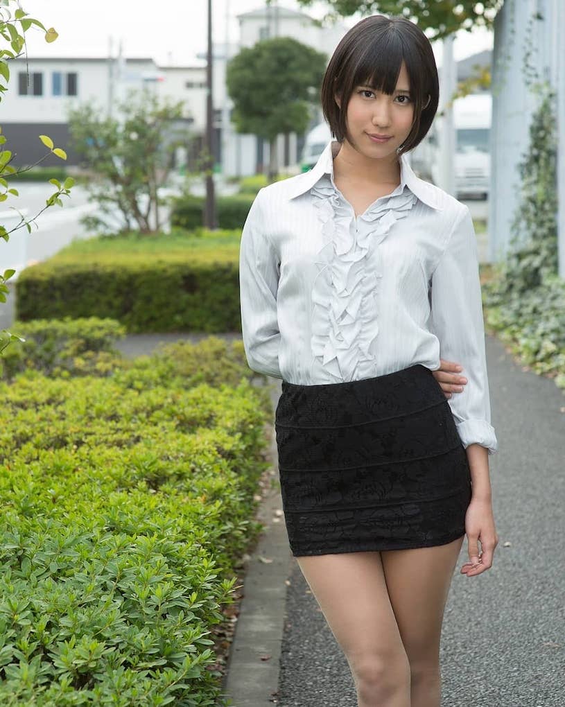 图片[3]-E乃女神「凑莉久」精选作品推荐推荐封面及剧情介绍-尤乐舍