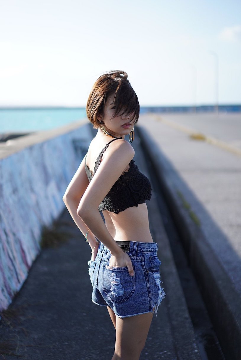 图片[2]-浑圆美臀受封「人间极品」《凑莉久》精选作品推荐推荐封面及剧情介绍-尤乐舍