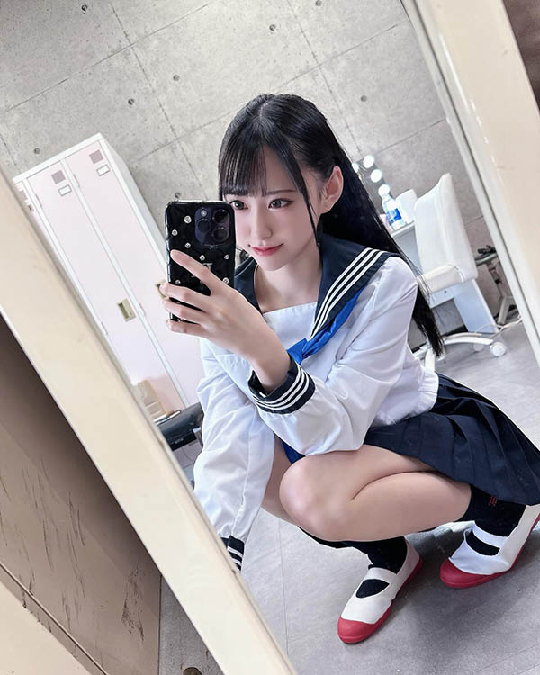 图片[2]-JK制服美少女《梦莉梨花》精选作品推荐推荐封面及剧情介绍-尤乐舍