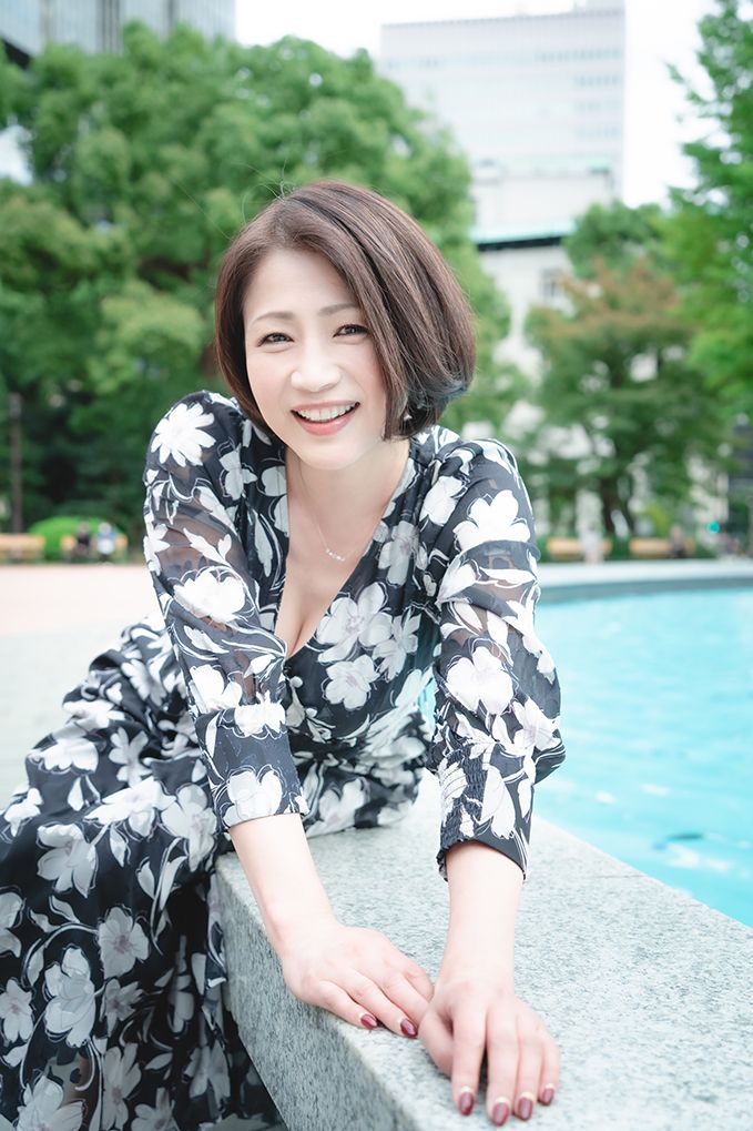 图片[2]-三大领域拿下三冠王《友田真希》精选作品推荐推荐封面及剧情介绍-尤乐舍