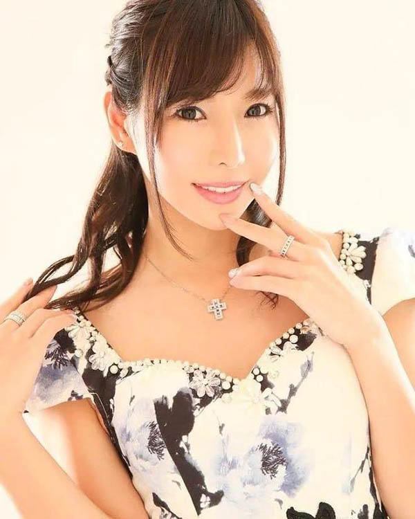 六本木第一女公关《早川濑里奈》精选作品推荐推荐封面及剧情介绍-尤乐舍