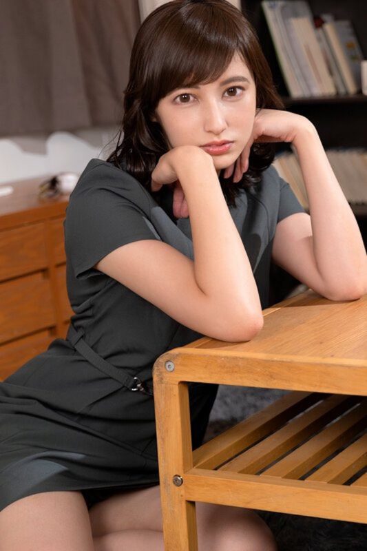 来自关西的超星感短发人妻《本田瞳》精选作品推荐推荐封面及剧情介绍-尤乐舍