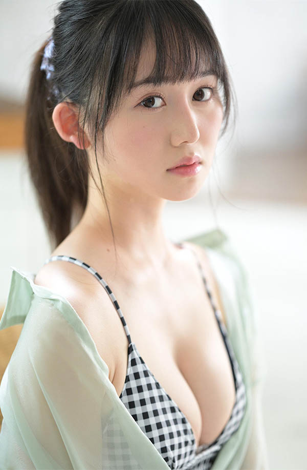 9.5头身美少女《小坂七香》精选作品推荐推荐封面及剧情介绍-尤乐舍