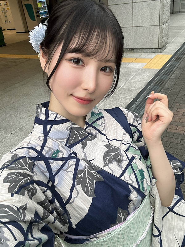 天然美少女《香水纯》精选作品推荐推荐封面及剧情介绍-尤乐舍