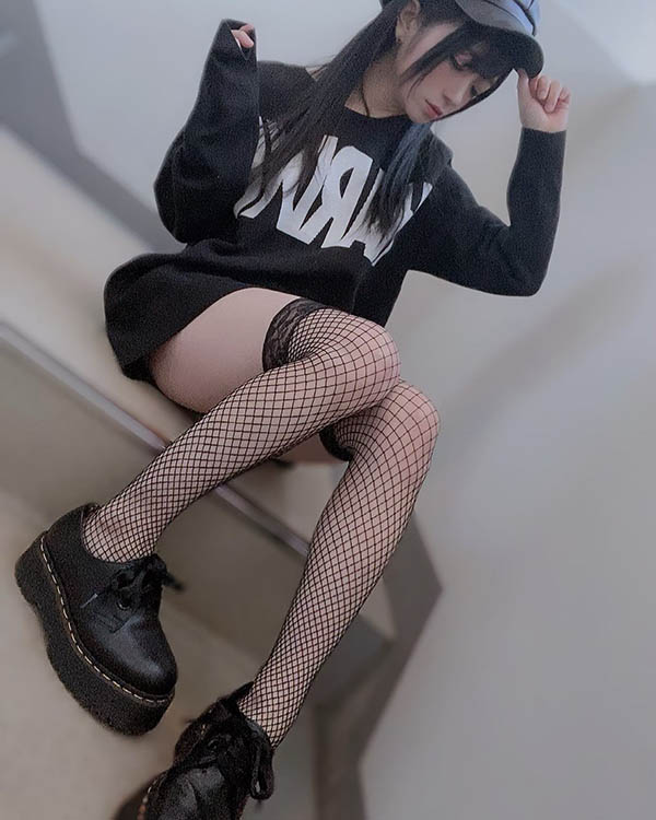 暗黑身材教科书《南梨央奈》精选作品推荐推荐封面及剧情介绍-尤乐舍