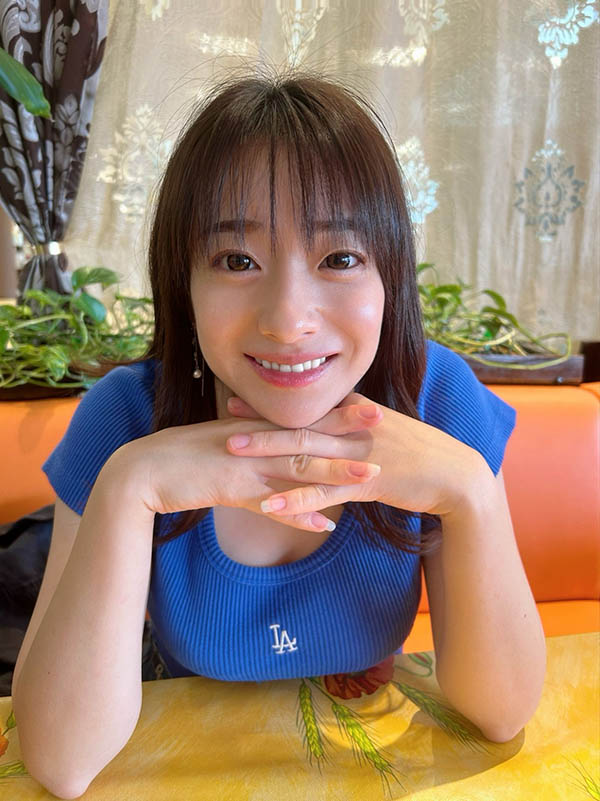 风俗娘出身暗黑小只马《奈奈濑麻衣》精选作品推荐推荐封面及剧情介绍-尤乐舍