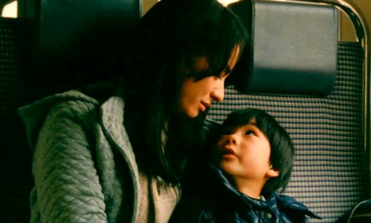 日本电影《如父如子》中的父职重构与家庭真谛-尤乐舍