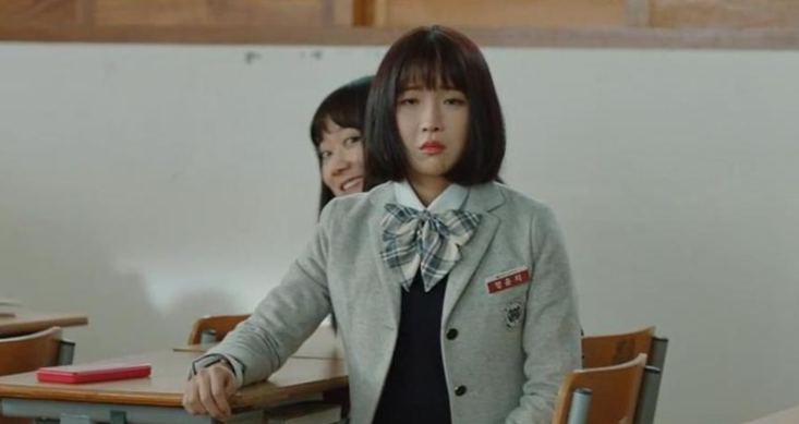 韩国电影《我身体里的那个家伙》错位人生的奇幻喜剧之旅-尤乐舍