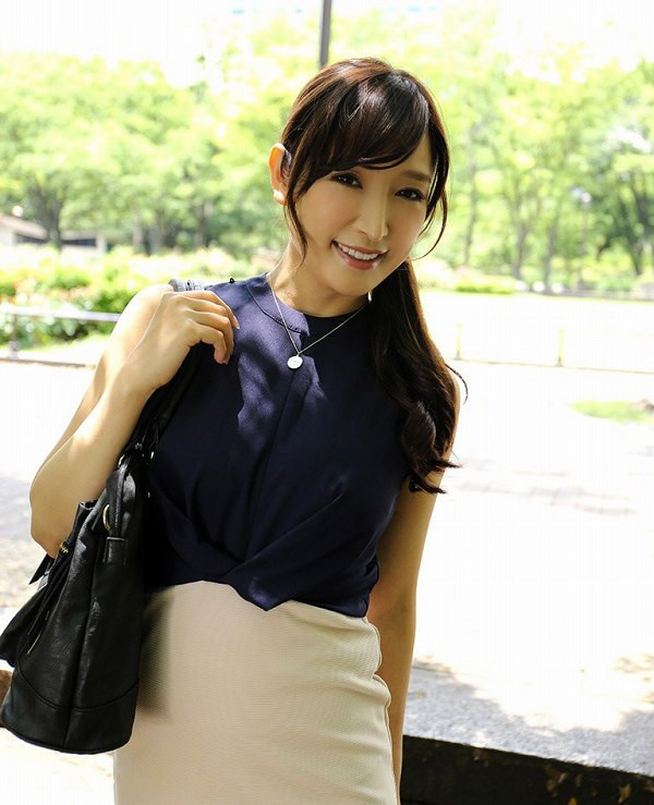 暗黑实境秀被挑逗硬上的人妻「松井优子」精选作品推荐推荐封面及剧情介绍-尤乐舍